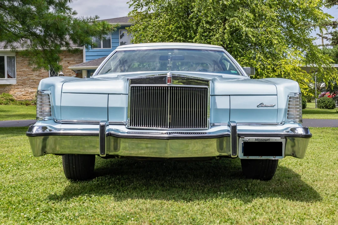 1976 Lincoln Continental Mark IV - Image 3 of 31