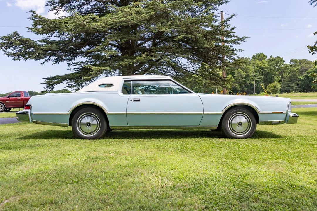 1976 Lincoln Continental Mark IV - Image 5 of 31
