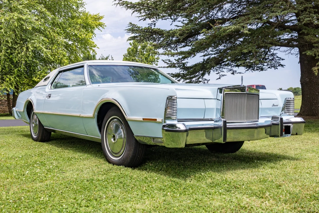 1976 Lincoln Continental Mark IV - Image 4 of 31
