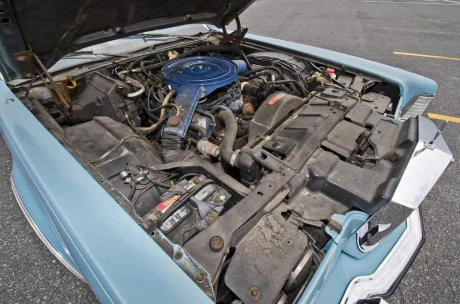 1976 Lincoln Continental Mark IV - Image 5 of 10