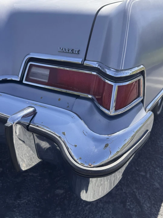 1976 Lincoln Continental Mark IV - Image 18 of 21