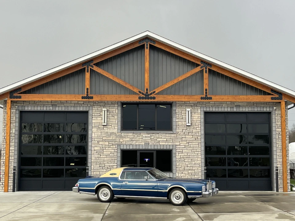 1976 Lincoln Continental Mark IV - Image 5 of 31