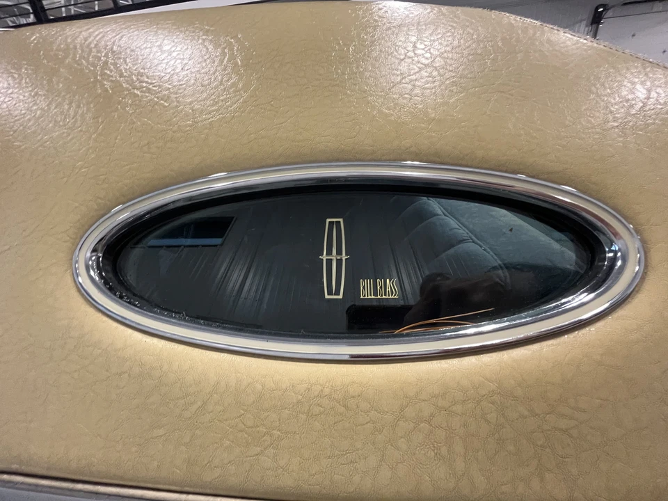 1976 Lincoln Continental Mark IV - Image 29 of 31