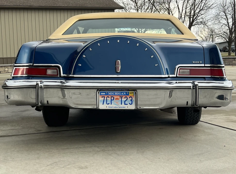 1976 Lincoln Continental Mark IV - Image 11 of 31