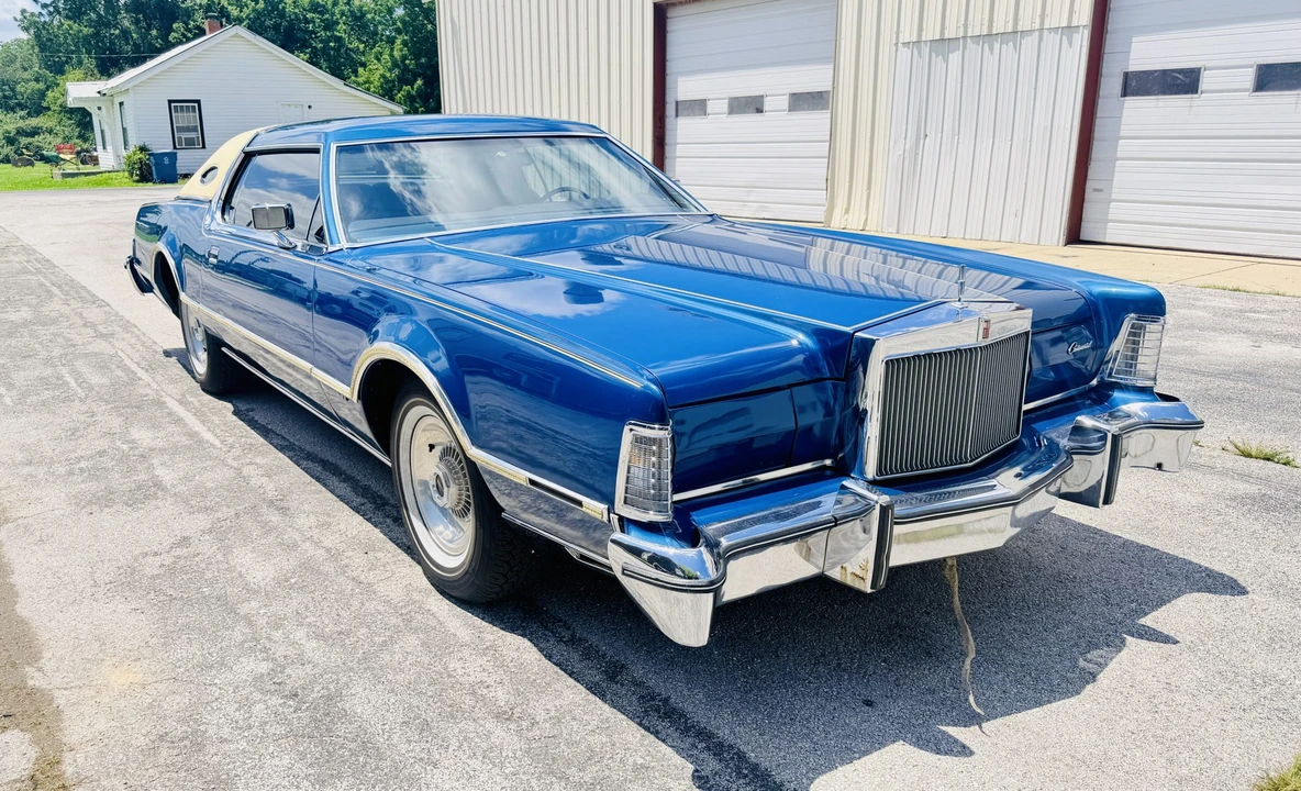 1976 Lincoln Continental Mark IV - Image 6 of 31