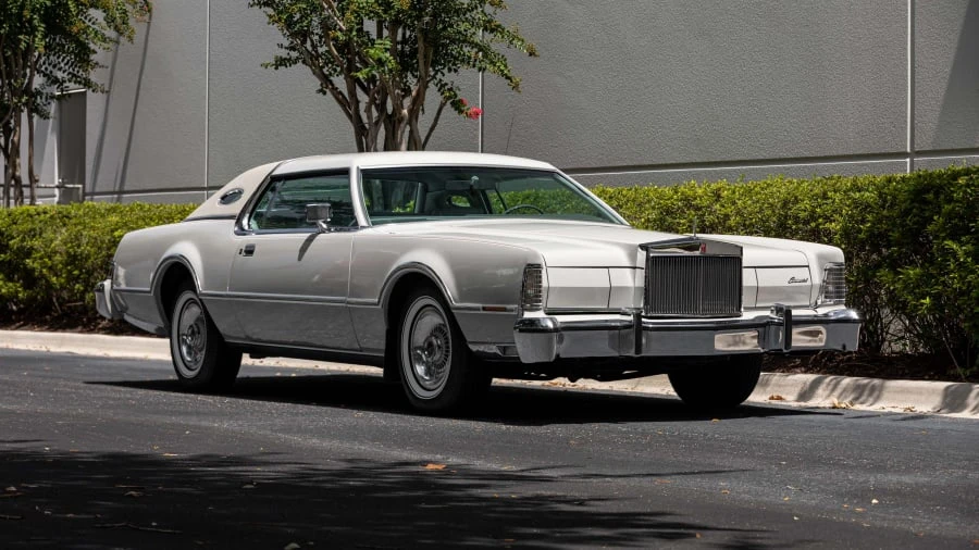 1976 Lincoln Continental Mark IV - Image 7 of 31