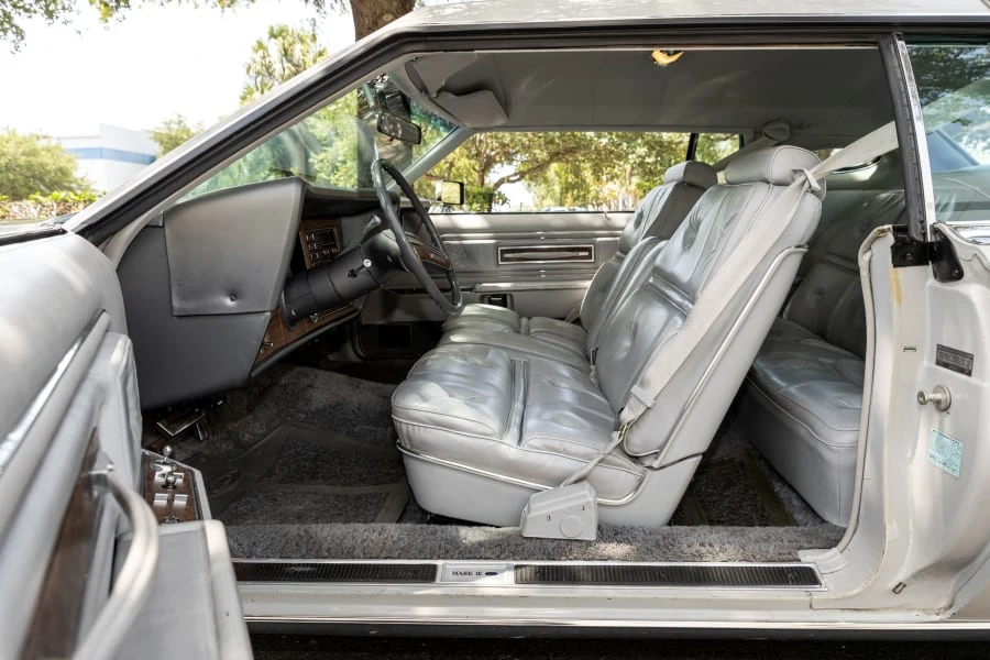 1976 Lincoln Continental Mark IV - Image 17 of 31