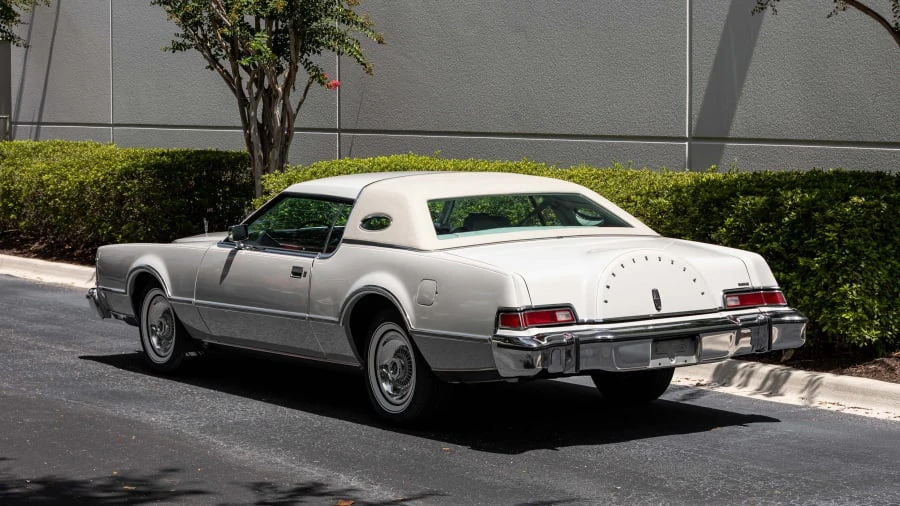 1976 Lincoln Continental Mark IV - Image 6 of 31