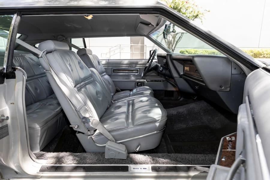 1976 Lincoln Continental Mark IV - Image 30 of 31