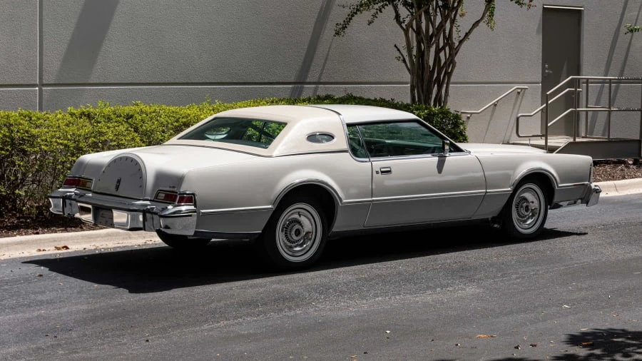 1976 Lincoln Continental Mark IV - Image 2 of 31