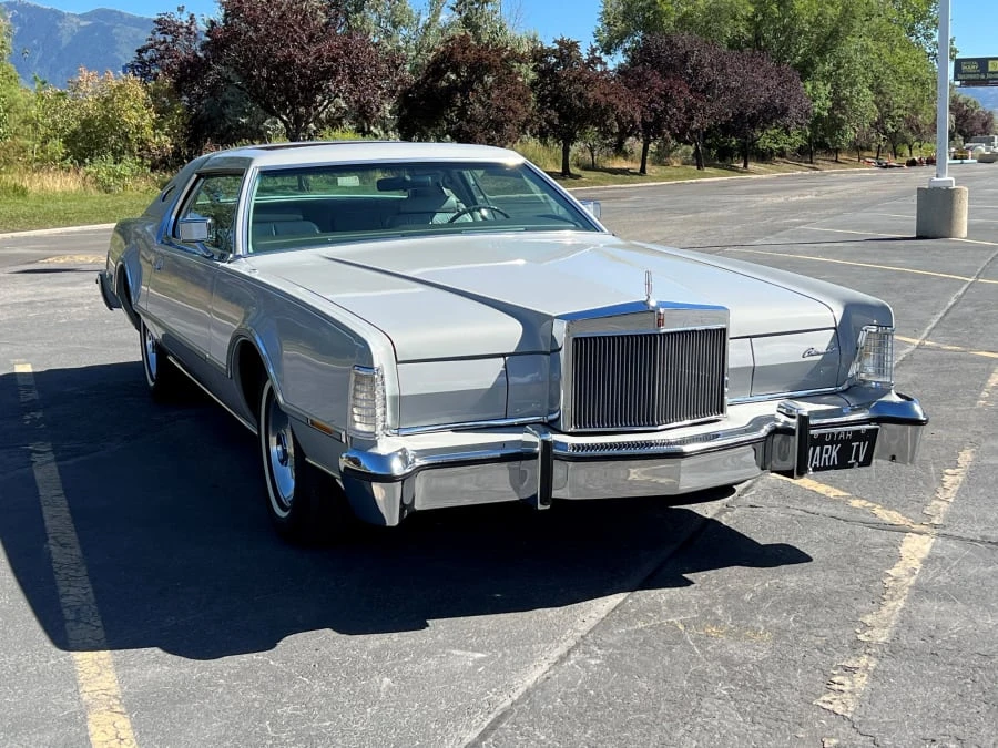 1976 Lincoln Continental Mark IV - Image 6 of 31