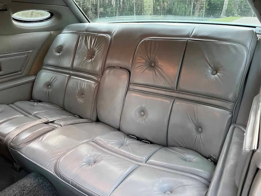 1976 Lincoln Continental Mark IV - Image 24 of 31