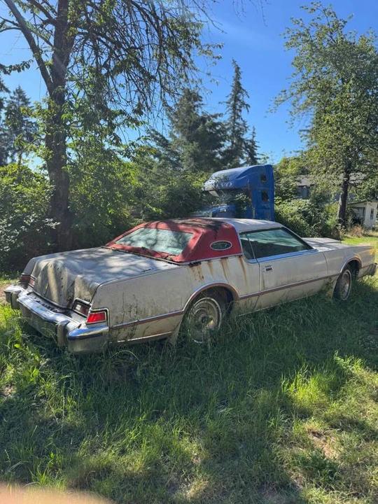 1976 Lincoln Continental 5th Gen - Image 3 of 13