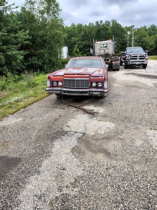 1976 Lincoln Continental 5th Gen - Image 5 of 10