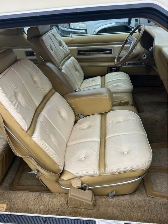 1976 Lincoln Continental 5th Gen - Image 4 of 4