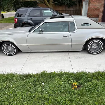 1976 Lincoln Continental Mark IV Cartier Edition