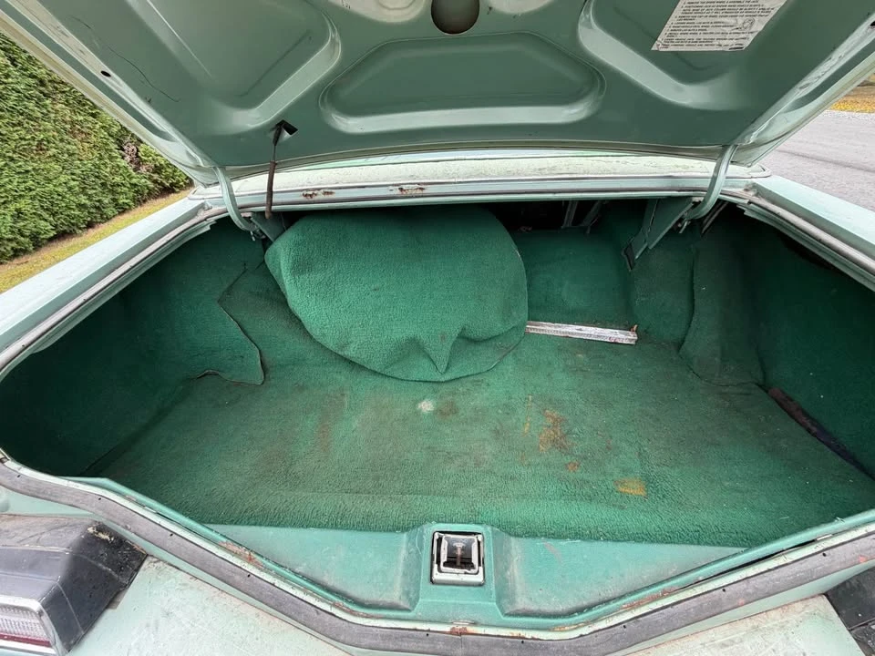 1976 Lincoln Continental 5th Gen - Image 11 of 12