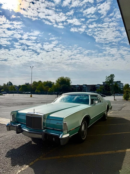 1976 Lincoln Continental 5th Gen - Image 7 of 20