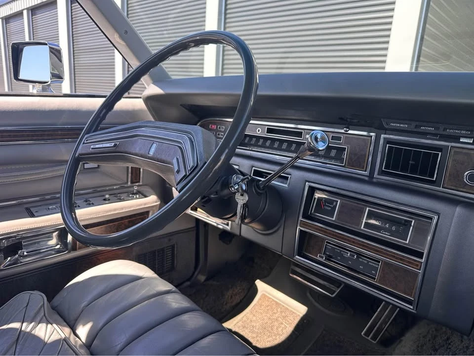 1976 Lincoln Continental 5th Gen - Image 4 of 13