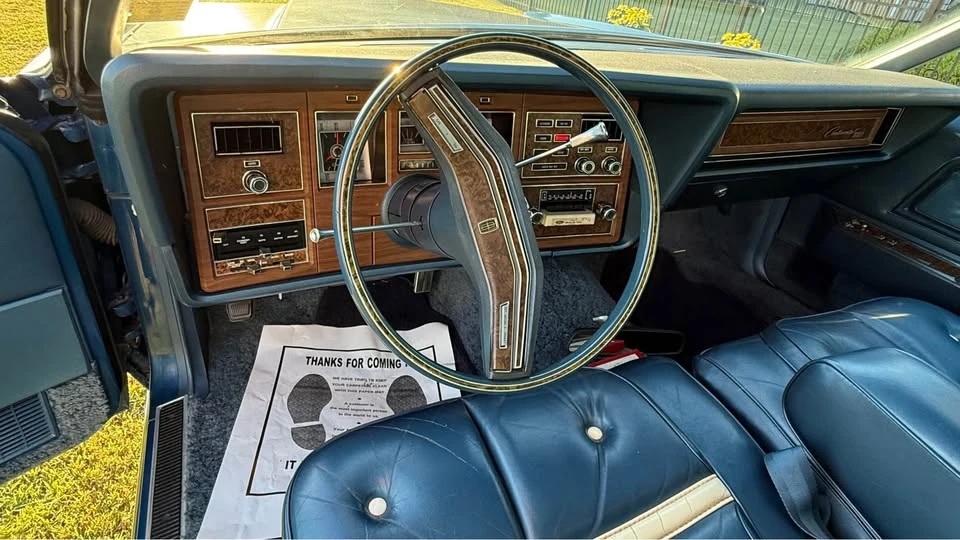 1976 Lincoln Continental 5th Gen - Image 5 of 11