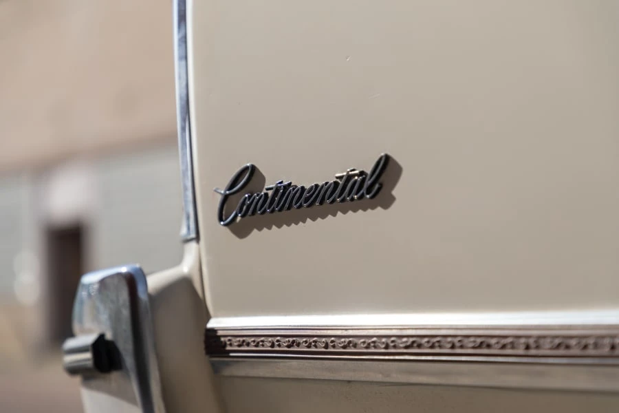 1976 Lincoln Continental 5th Gen - Image 4 of 19