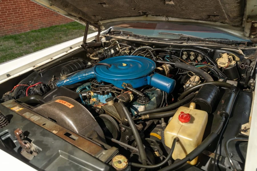 1976 Lincoln Continental 5th Gen - Image 19 of 19