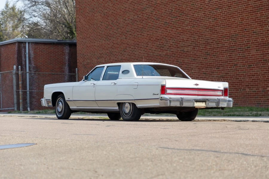1976 Lincoln Continental 5th Gen - Image 7 of 19