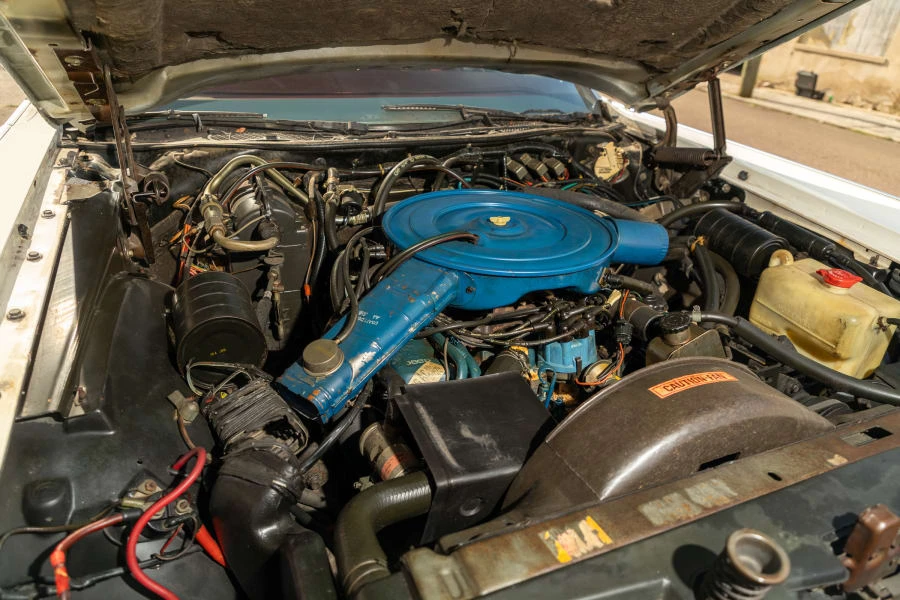 1976 Lincoln Continental 5th Gen - Image 18 of 19
