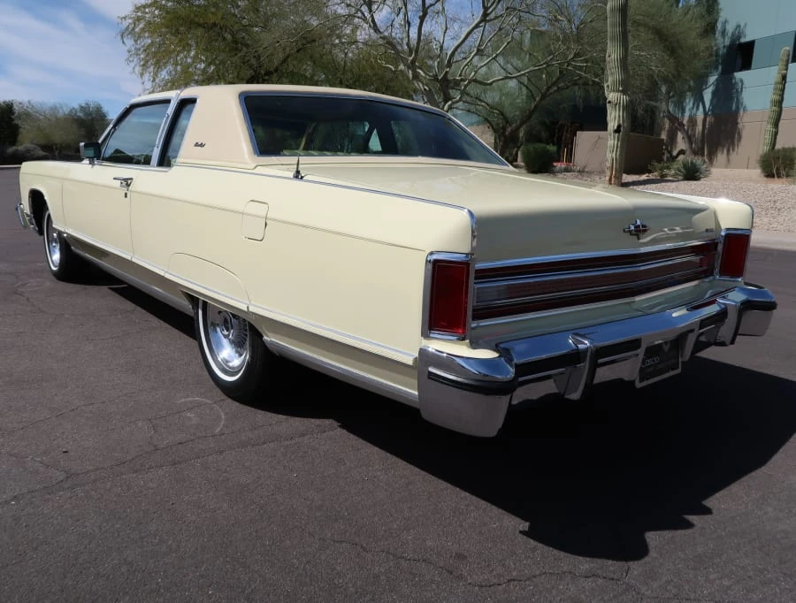 1976 Lincoln Continental 5th Gen - Image 3 of 11