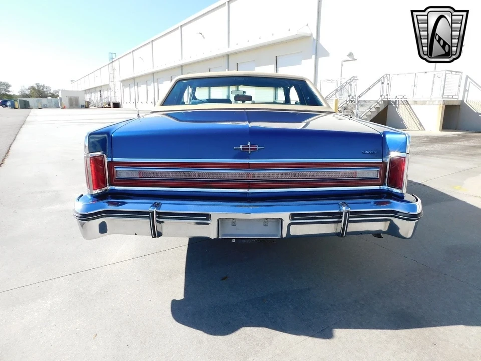 1976 Lincoln Continental 5th Gen - Image 5 of 21