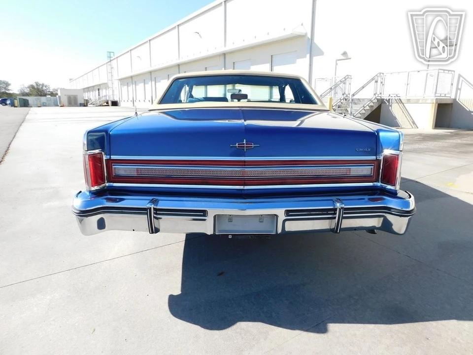 1976 Lincoln Continental Mark IV - Image 5 of 12
