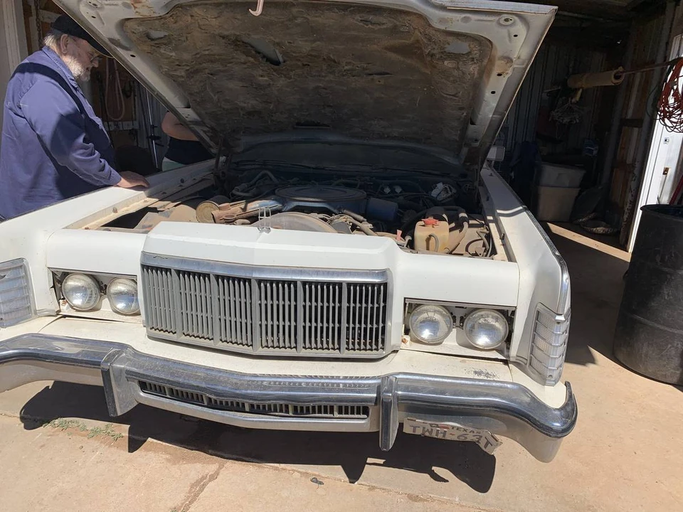 1976 Lincoln Continental 5th Gen - Image 3 of 4