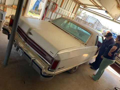 1976 Lincoln Continental Town Coupe
