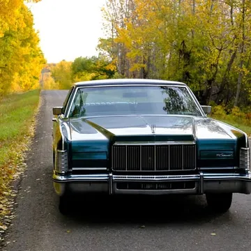 1976 Lincoln Continental Town Coupe