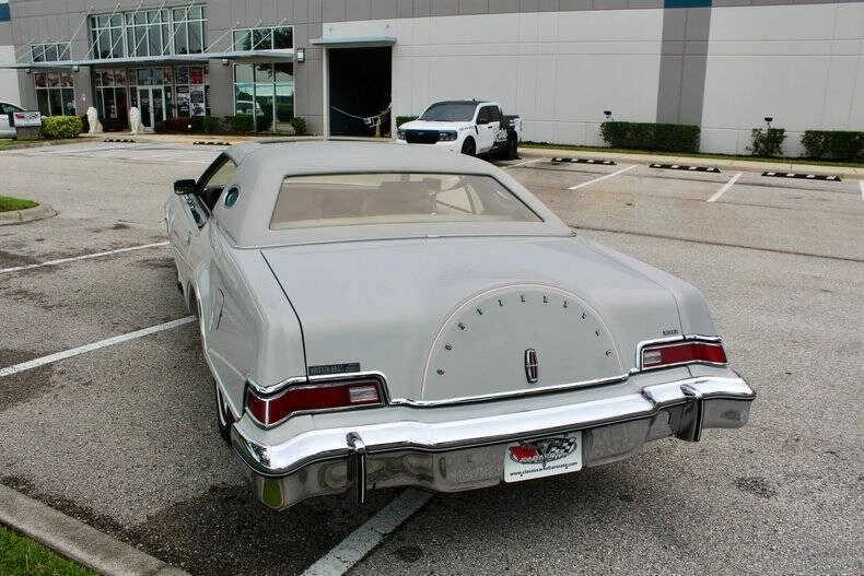 1976 Lincoln Continental Mark IV - Image 30 of 31