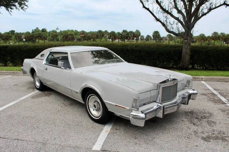 1976 Lincoln Continental Mark IV - Image 22 of 31