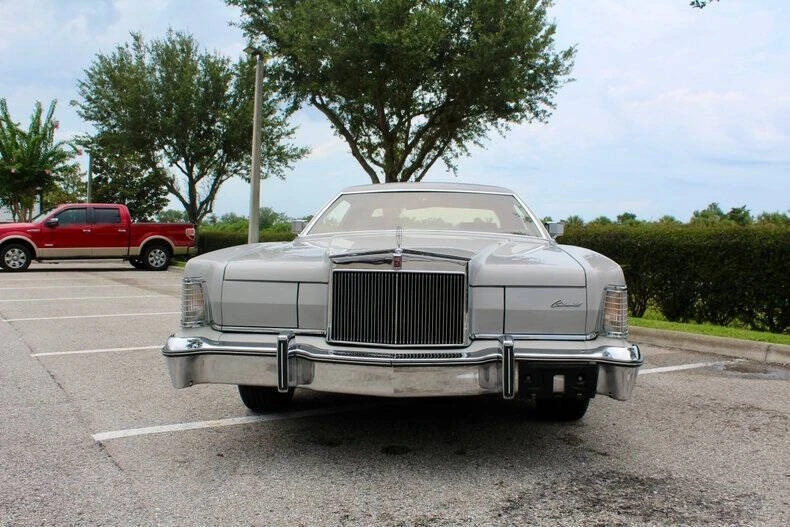 1976 Lincoln Continental Mark IV - Image 7 of 31