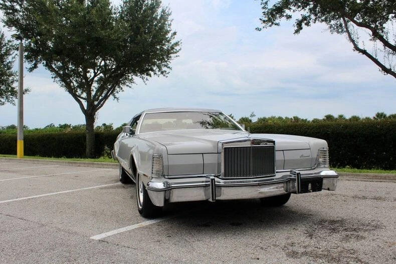 1976 Lincoln Continental Mark IV - Image 6 of 31