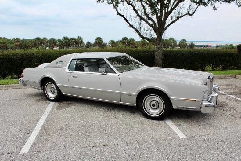 1976 Lincoln Continental Mark IV - Image 21 of 31