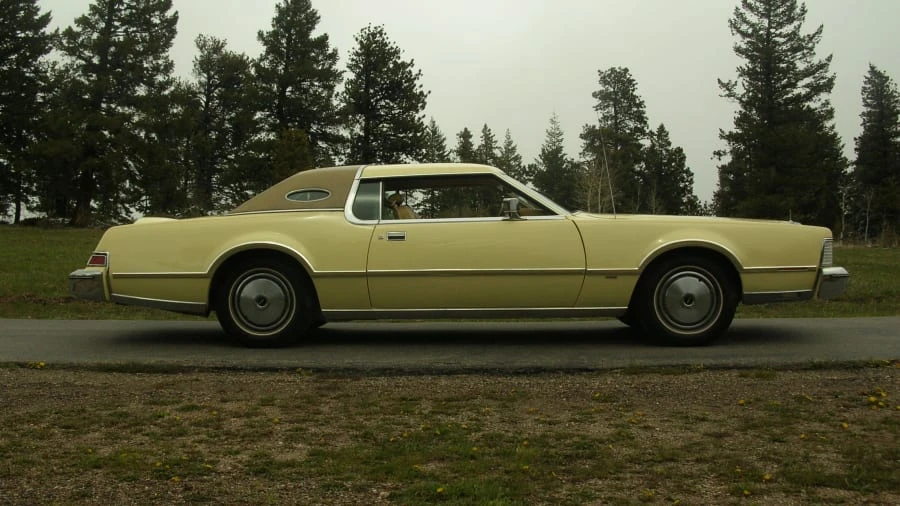 1976 Lincoln Continental Mark IV - Image 2 of 10