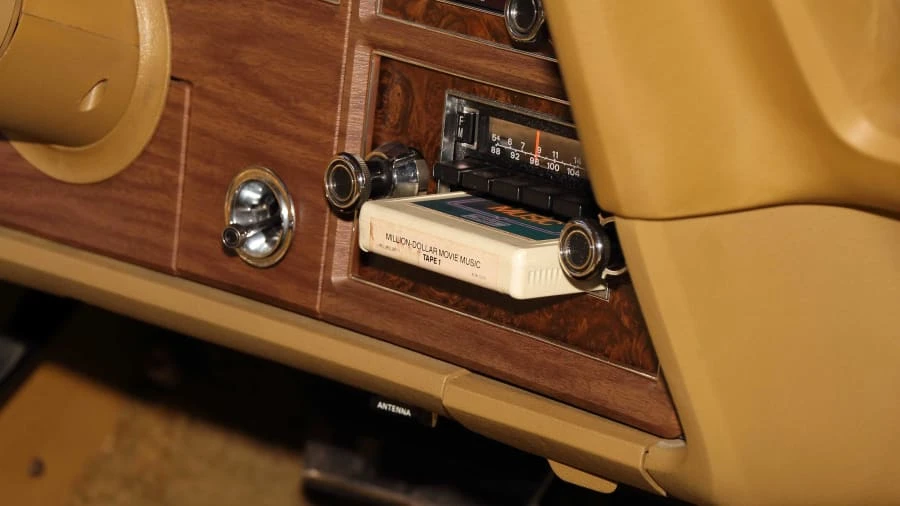 1976 Lincoln Continental Mark IV - Image 10 of 12