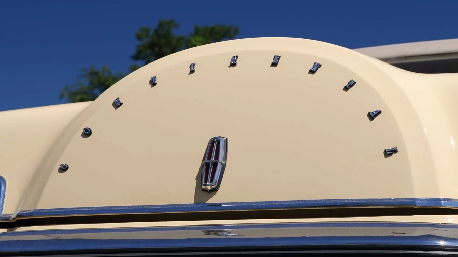 1976 Lincoln Continental Mark IV - Image 11 of 12