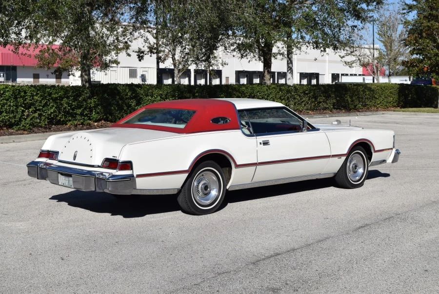 1976 Lincoln Continental Mark IV - Image 2 of 11