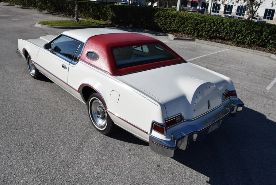1976 Lincoln Continental Mark IV - Image 3 of 11