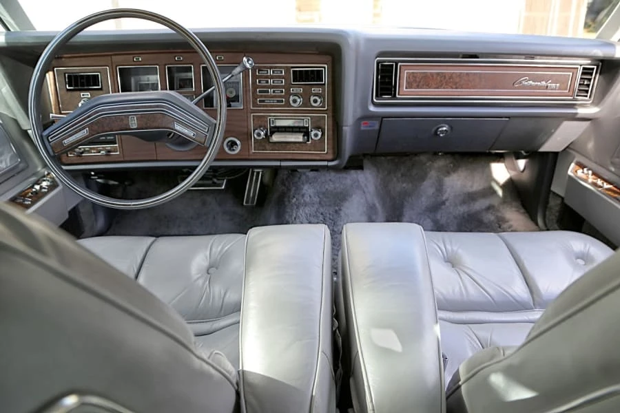 1976 Lincoln Continental Mark IV - Image 4 of 11