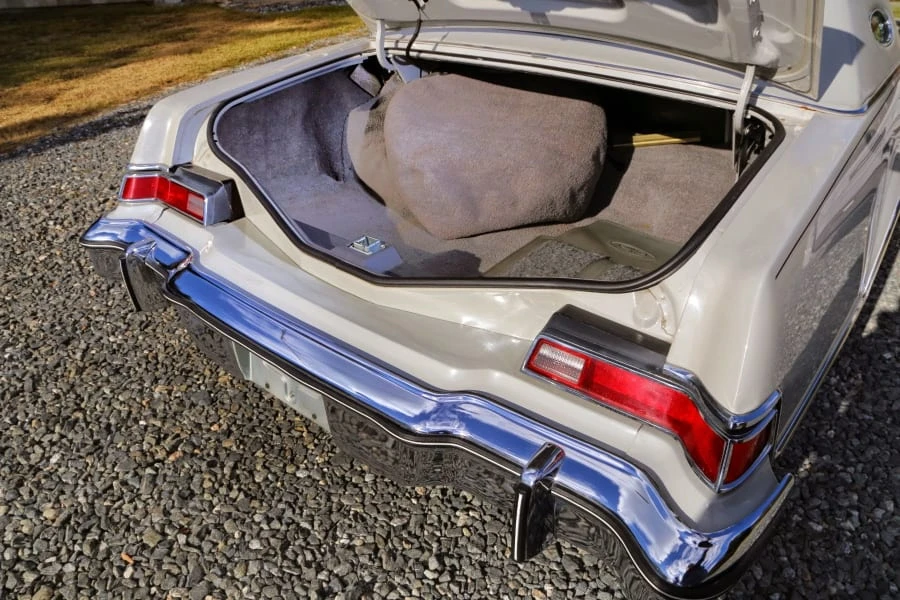 1976 Lincoln Continental Mark IV - Image 7 of 11