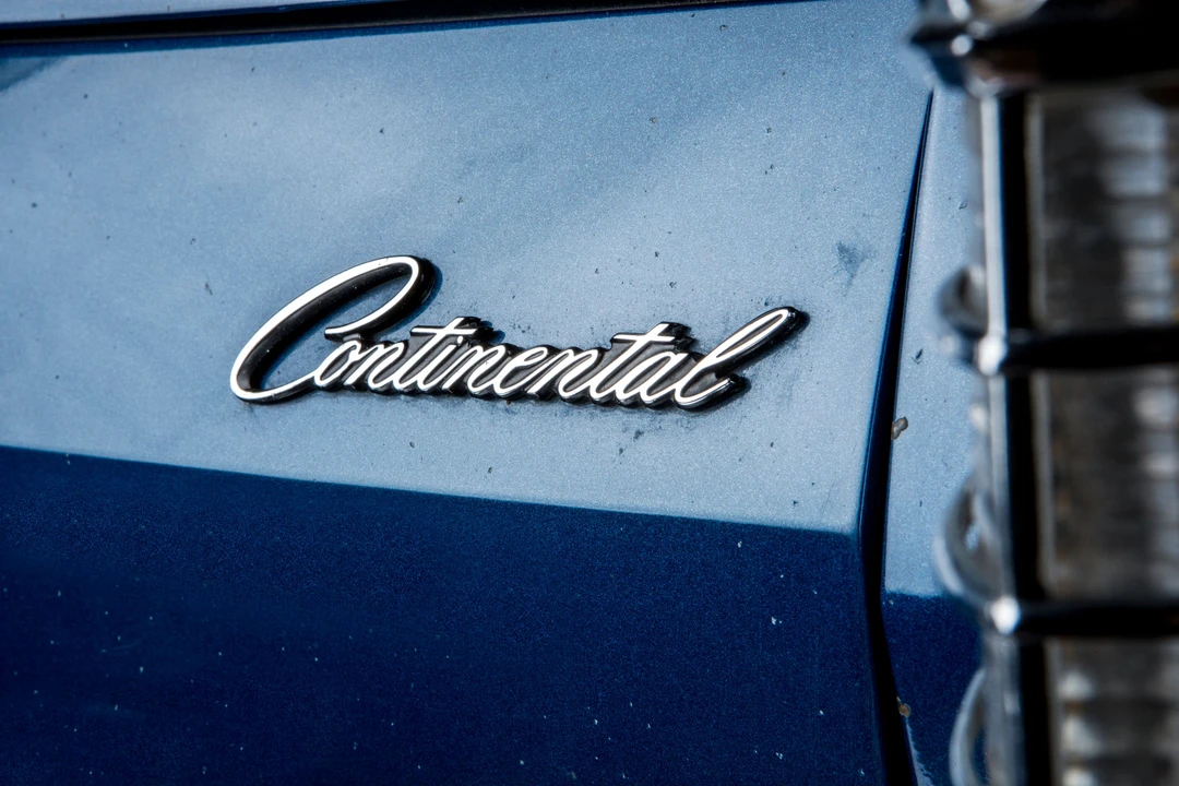 1976 Lincoln Continental Mark IV - Image 11 of 12