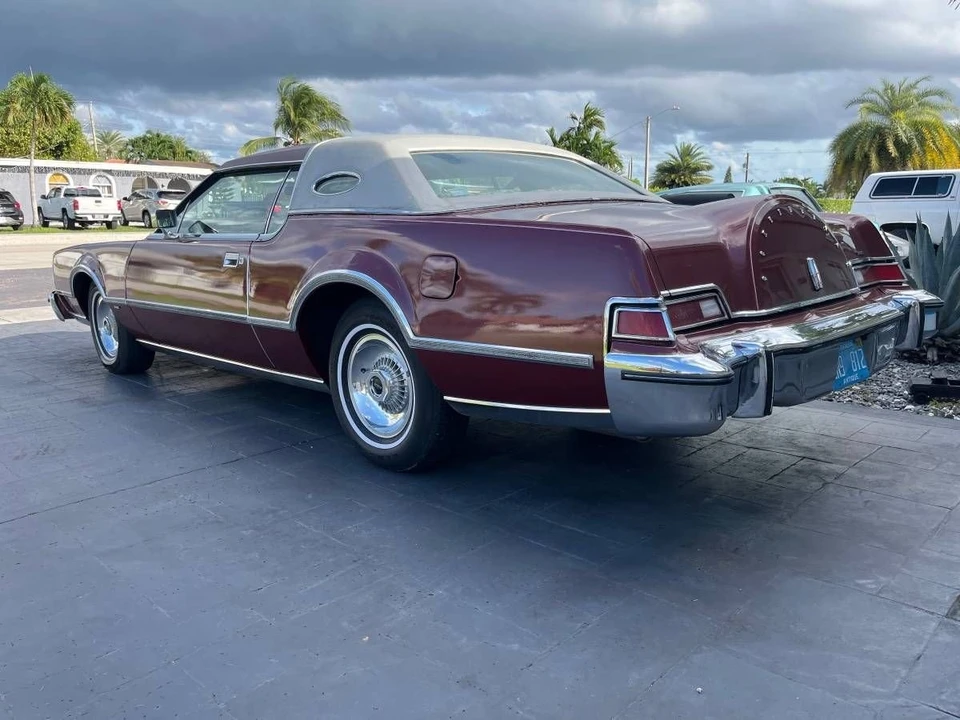 1976 Lincoln Continental Mark IV - Image 3 of 5