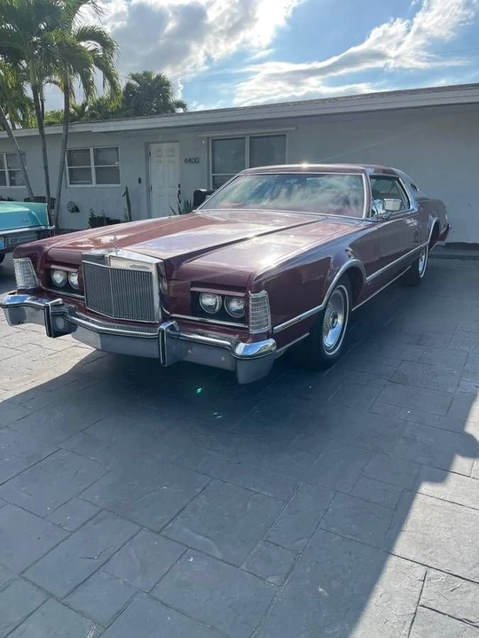1976 Lincoln Continental Mark IV - Image 2 of 5