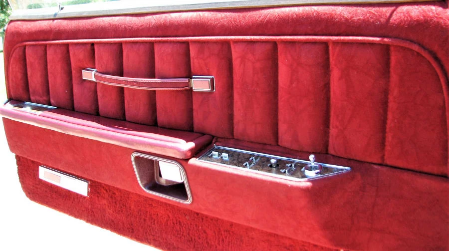 1976 Lincoln Continental Mark IV - Image 8 of 10